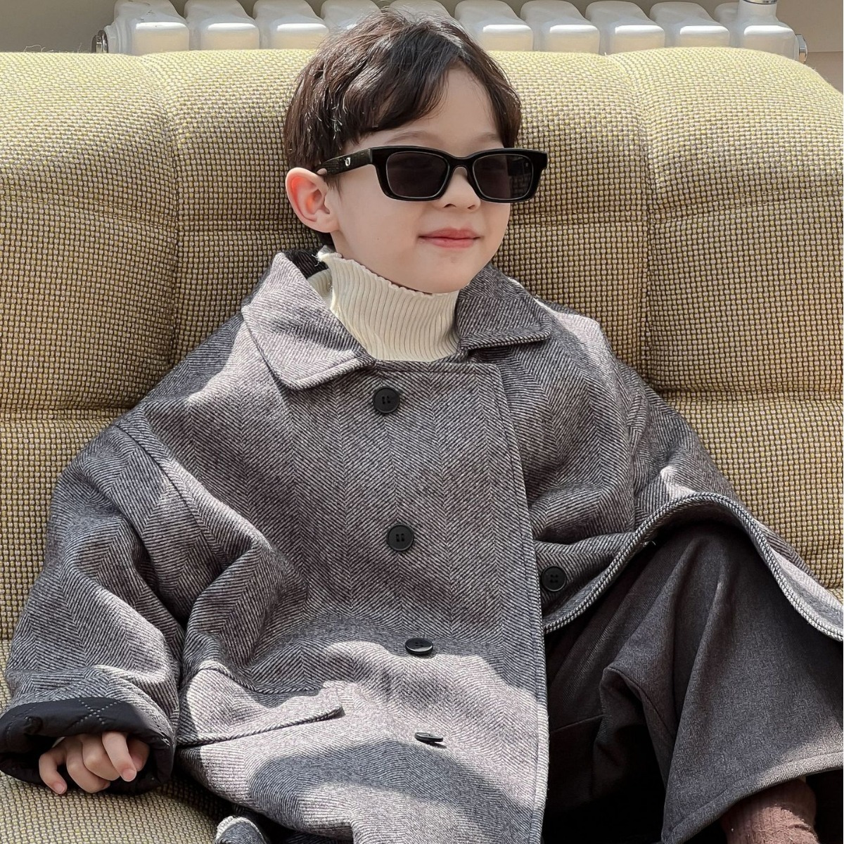 23冬季新款韩国童装男童中小童人字纹深灰色翻领夹棉长款大衣外套