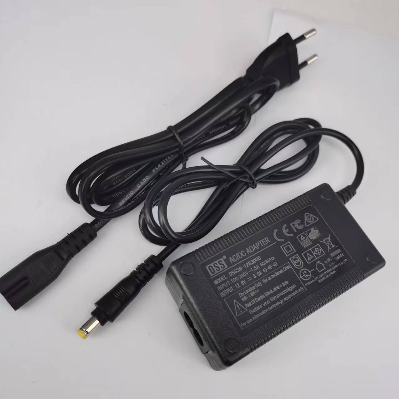 12.6V3A欧规-1