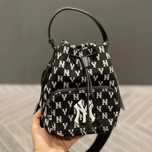 �n��MLB2025�¿��NY�͹ŝM�˴̽�ˮͰ����Ů��μ�б�������