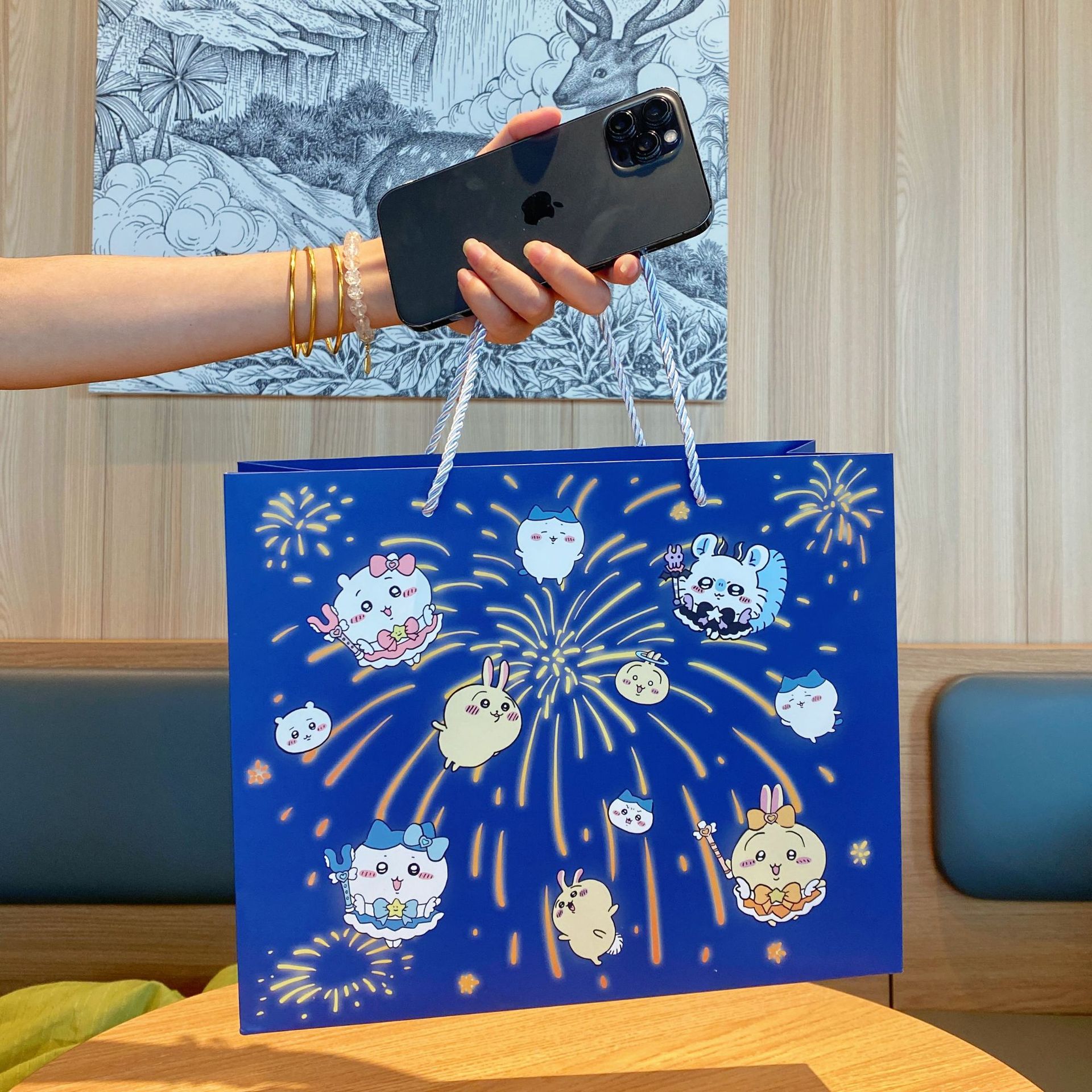 파란색 지이카와, 흰색 판지, 30*24*12