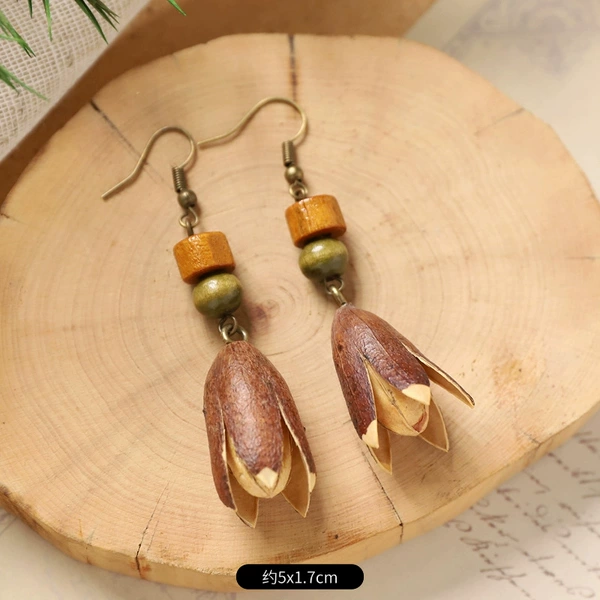 23-wooden pearl magnolia flowers