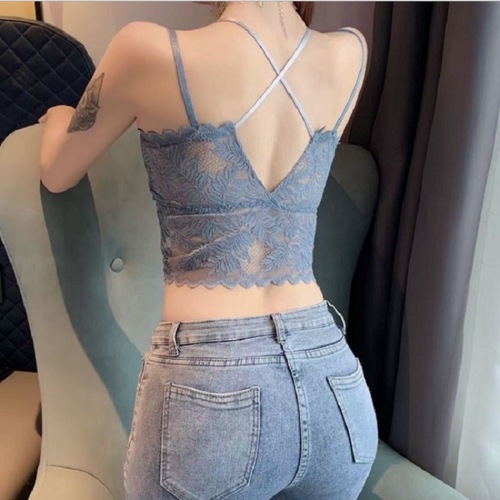 New fake two-piece lace color-blocked V with beautiful straps, breast pads, inner mesh suspenders, beautiful backs for women
