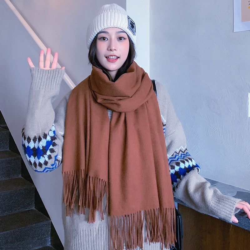 マフラーの女性の冬の新型ウールはカシミヤのマフラーの純色に似せています。|undefined