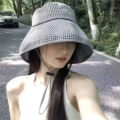 Women's Korean Version Summer Outing UV Protection Outdoor Brim Hat that Blocks Sun and Faces, with a High-End Striped Fisherman Hat