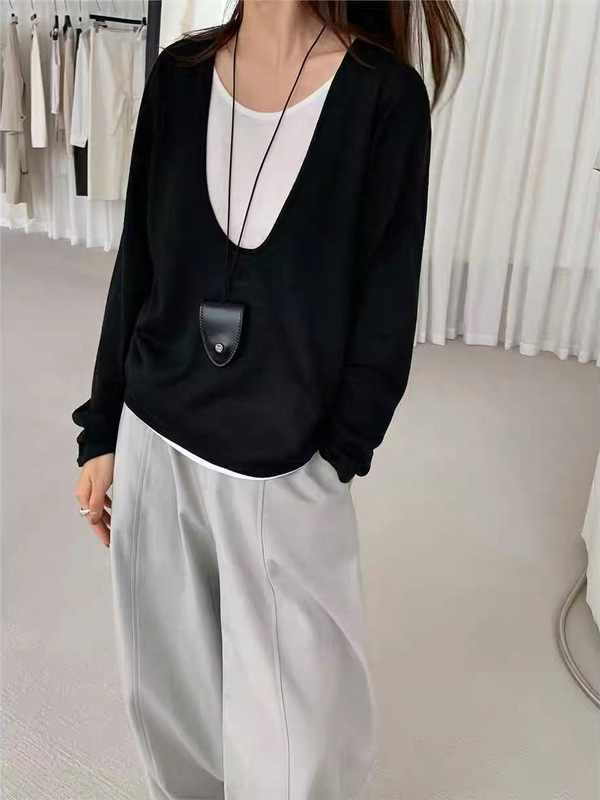 极简慵懒风 拼色假两件羊毛针织衫女 秋冬新款大U领显瘦气质上衣|undefined