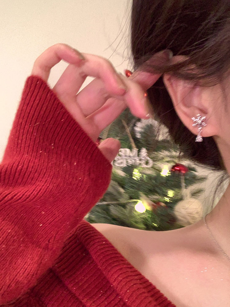 Snowflake water droplet zircon earrings for women, with a light luxury high-end temperament, niche earrings, new cool_voghion.com