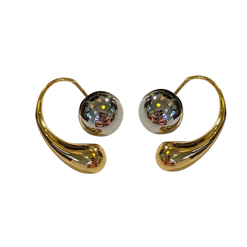 Copper Material Water Droplets Pattern Women's Gender 1 Pair Lady Water Droplets Plating Copper Ear Studs