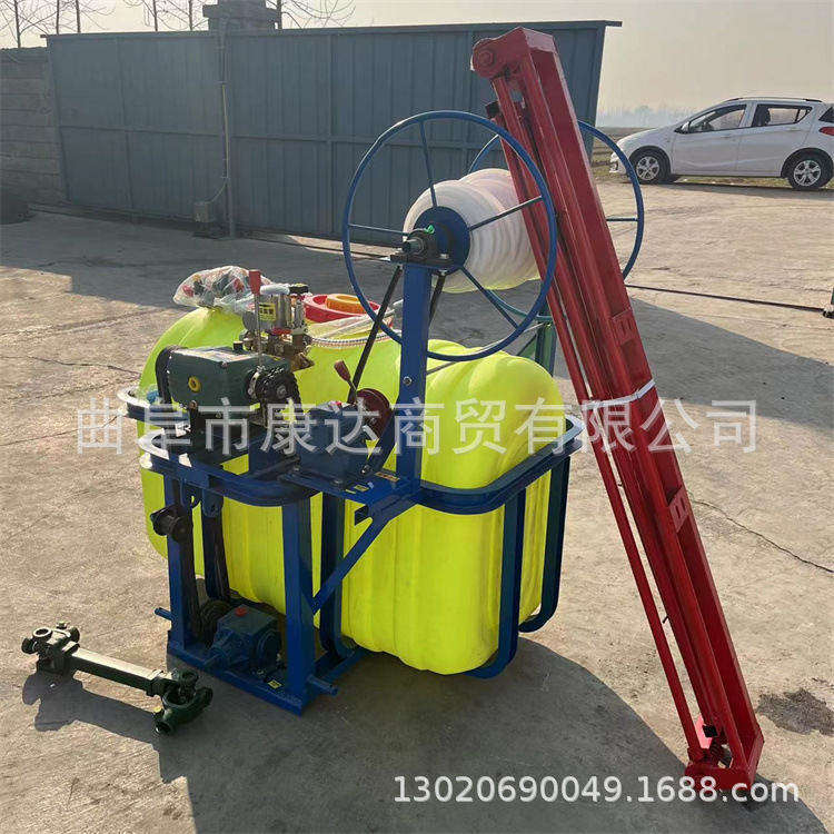 小麦拖拉机带动打药机拉管卷管喷药机600/1000斤喷雾器传动轴带动