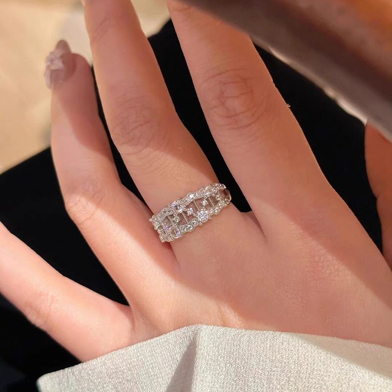 Anello aperto regolabile versatile alla moda, con pizzo stellato leggero per donna, anello per indice di personalità di nicchia_voghion.com