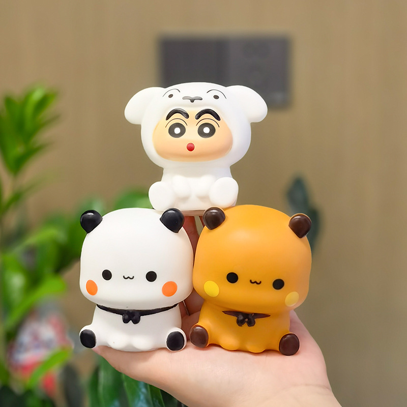 跨境小新小熊搪胶小夜灯可爱熊猫手办公仔摆件创意摆件桌面批发