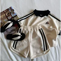 Baby Summer Boy с короткими рукавами спортивный набор с иностранными лацканами для девочек с полукрукавным принтом