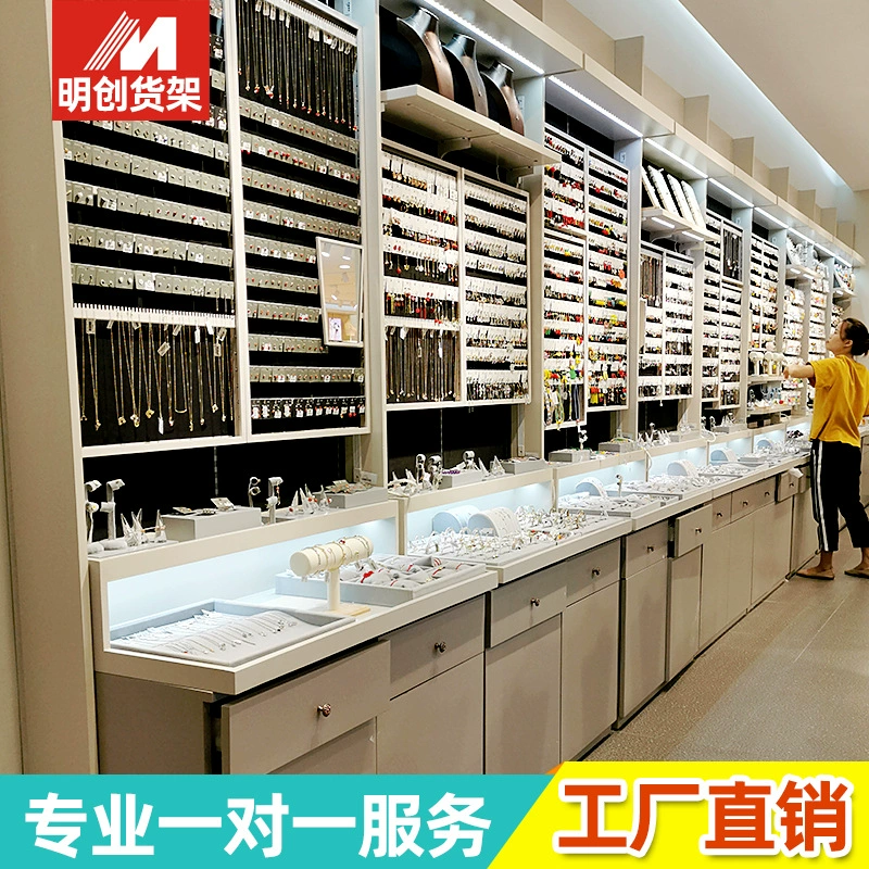 Earring Display Rack from Yomiego