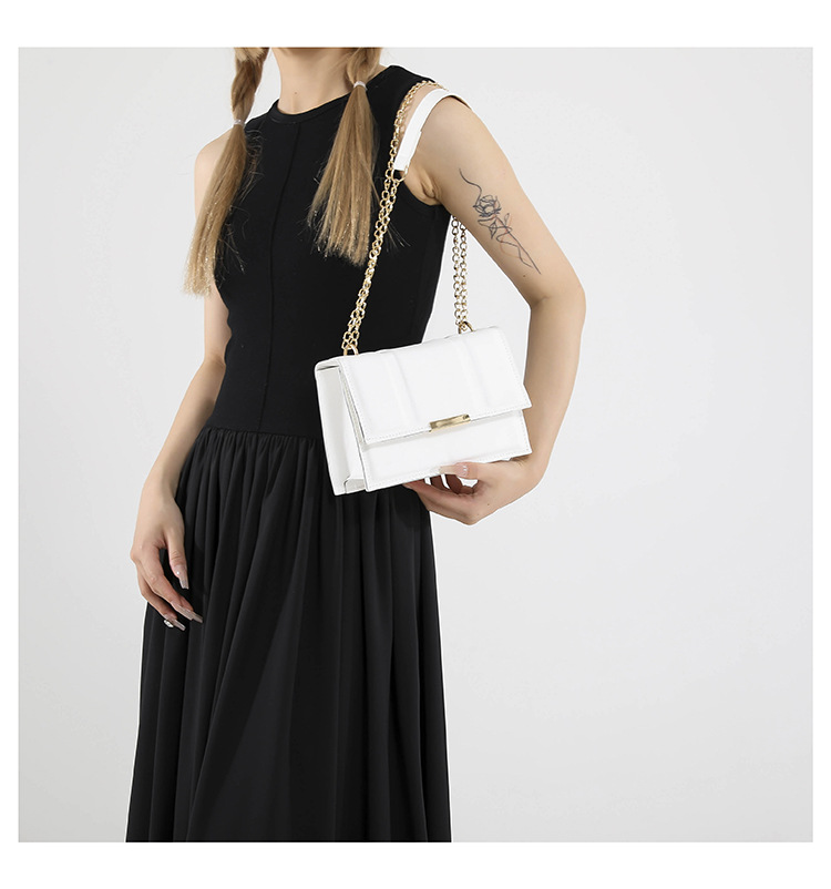 Cross-border commuting small square bag, retro chain single-shoulder bag, Korean version crossbody bag, new autumn/winter 2024 collection, women's bag undefined