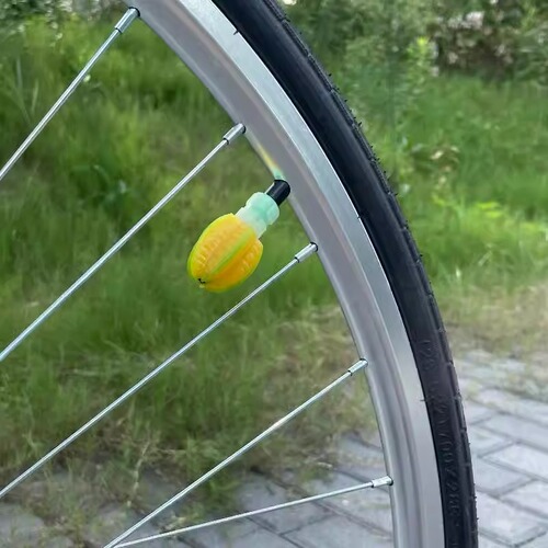 Bicycle tire valve core cover decorative hamburger dice creative conversion head French mouth beautiful mouth tire inflation hole