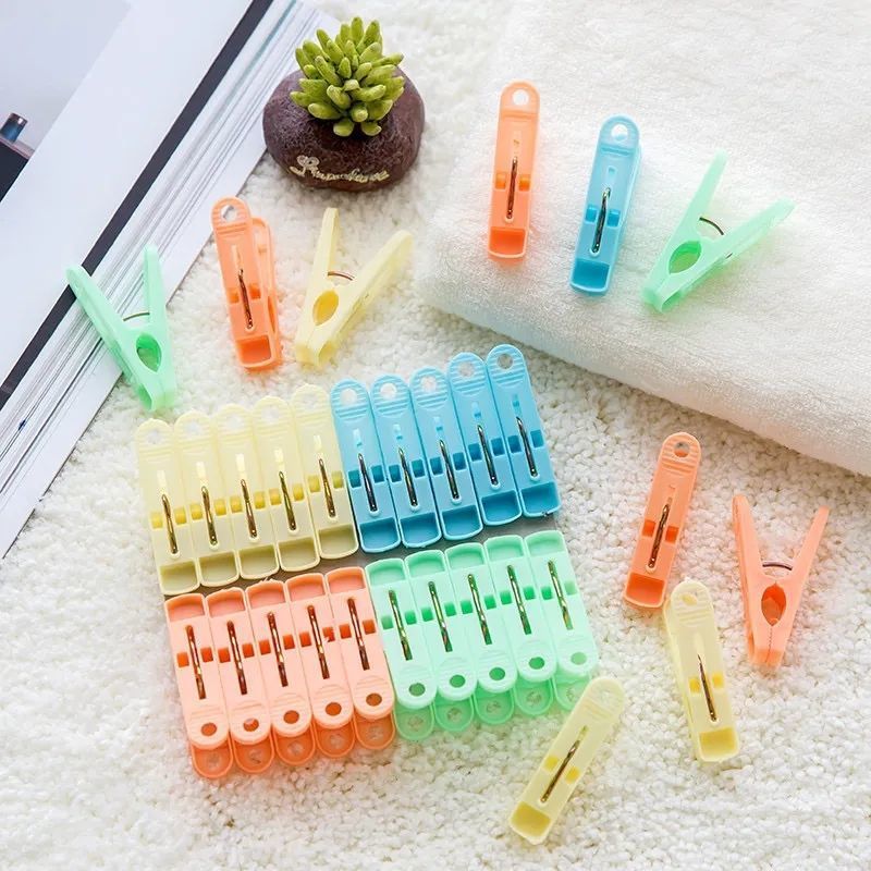 Clothespins for Drying Clothes, Large Clips for Hanging Quilts, Windproof Plastic Clips for Fixing Clothes