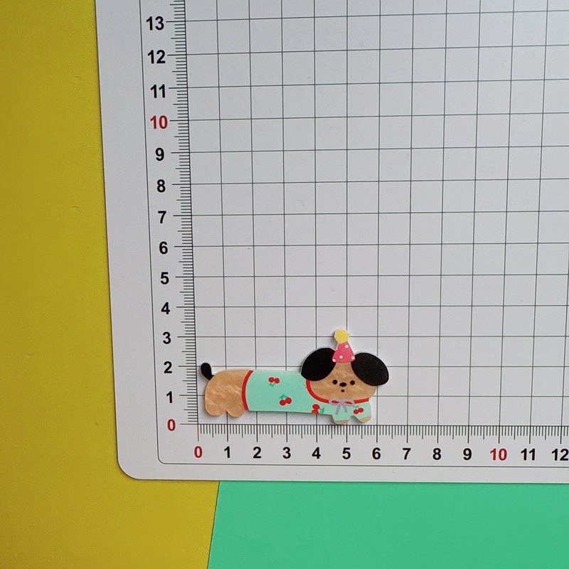 漫画の長い子犬と猫のアクリルアクセサリー弓ナイフとフォーク DIY 帽子手作り携帯電話ケースパッチ靴|undefined