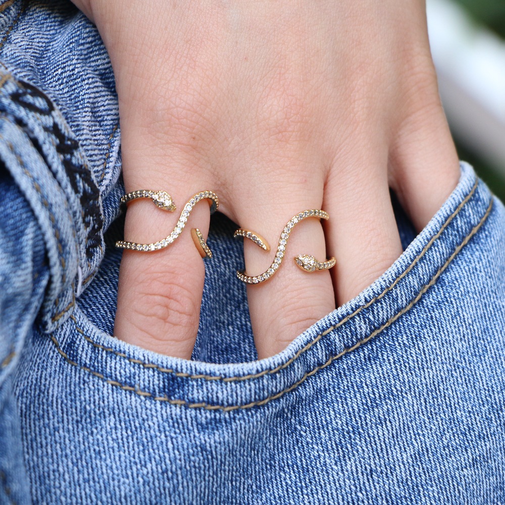 Nouvelle Bague En Cuivre Plaqué Or Avec Diamant Et Zircon Pour Femmes display picture 2