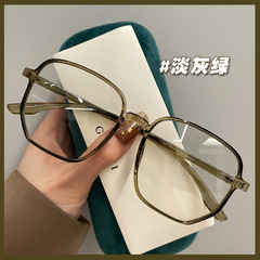 Lightweight nearsighted glasses frame for women, can be equipped with prescription lenses, brown large frame, natural makeup glasses, high-end, round face, looks smaller