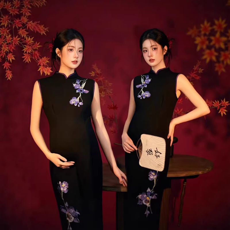 New Style Maternity Qipao for Photo Shoots, Black, Mature and Elegant, Suitable for Indoor Use, Artistic Photography Outfit New Style Maternity Qipao for Photo Shoots, Black, Mature and Elegant, Suitable for Indoor Use, Artistic Photography Outfit