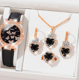 블랙 + 블랙 러브 다이아몬드 액세서리