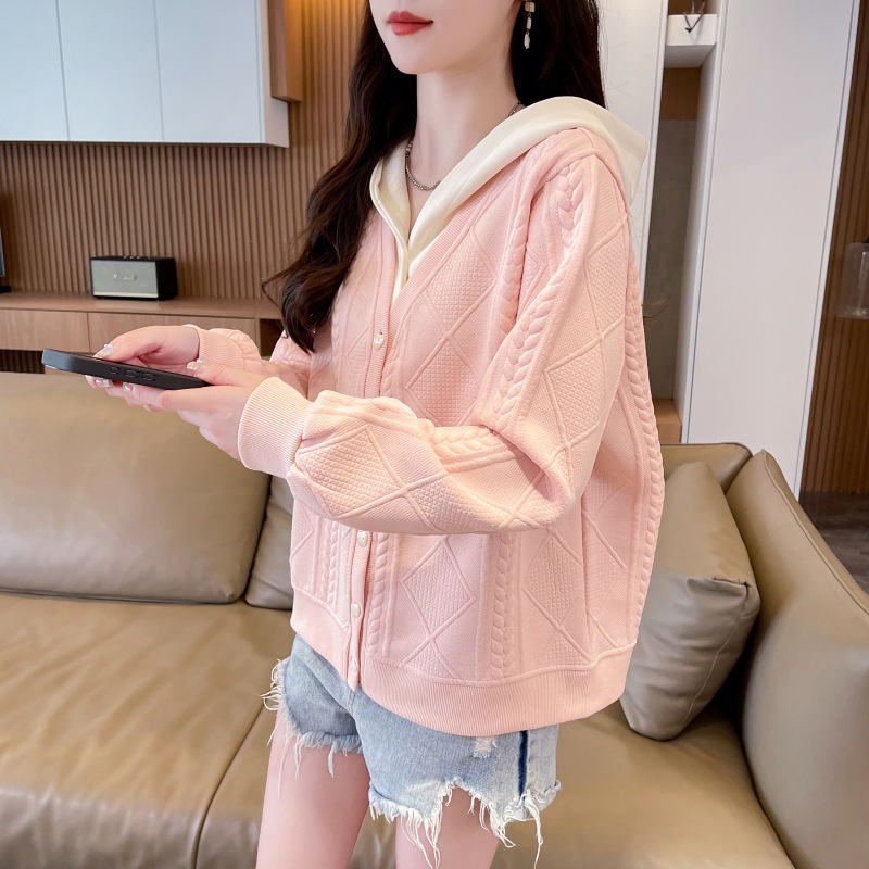 봄과 가을 새로운 부드러운 스타일 색상 매칭 자카드 스웨터 카디건 재킷 여성용 느슨한 캐주얼 가짜 투피스 후드탑
