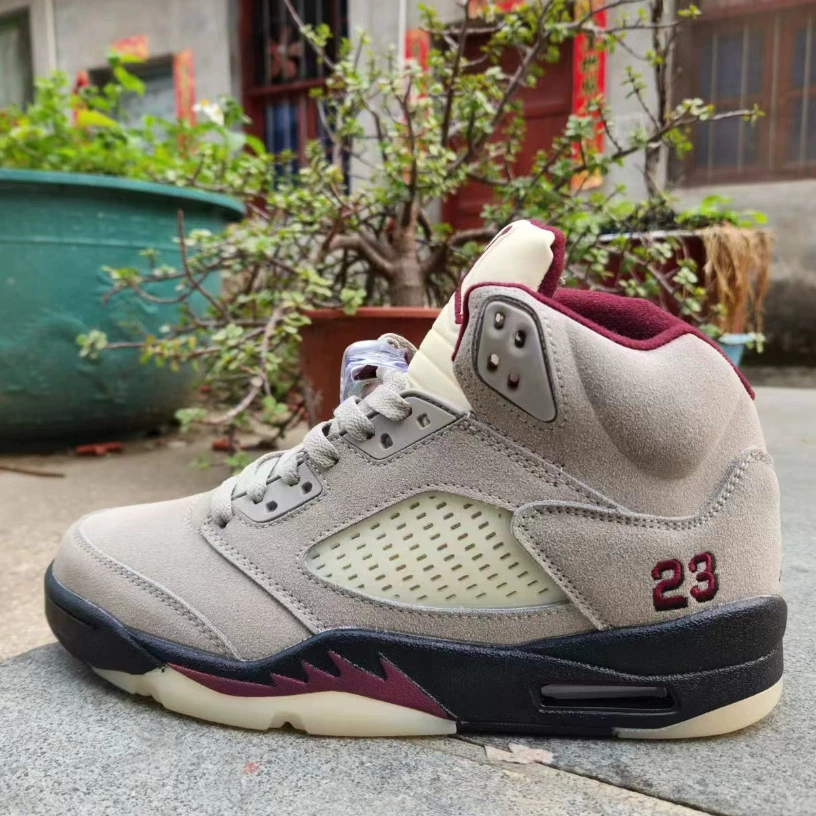 Putian Shoes AJ5 Cross -border International Flight White Orange Rabbit Alaries White Blue Bulls Oli Red Yellow Duck 5 basketball shoes