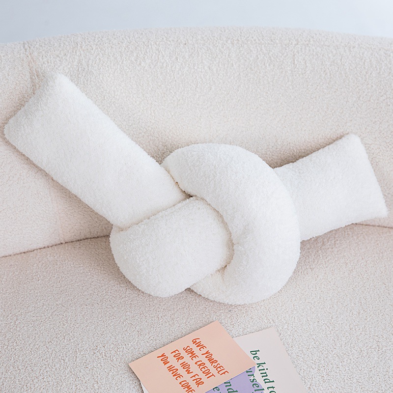 Cadena de hierro nudo almohada de abrazo in cojín de viento cadena muñeca decoración del hogar famoso en línea muñeca modelo de casa nueva buena cosa