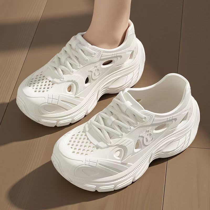 Croc Shoes for Women 2025 New Summer Outer Wear Beach Thick-Soled Eva Sandals Non-Slip Non-Stinky Feet Couple Slippers for Women