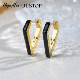 耳环;耳钉;耳坠