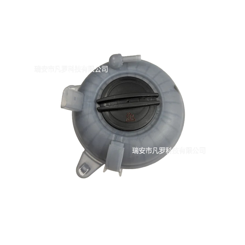 Suitable for Volkswagen Jetta, Golf, Tiguan, and Audi A3 radiator, part number 5Q0121407A, 5Q0121407F