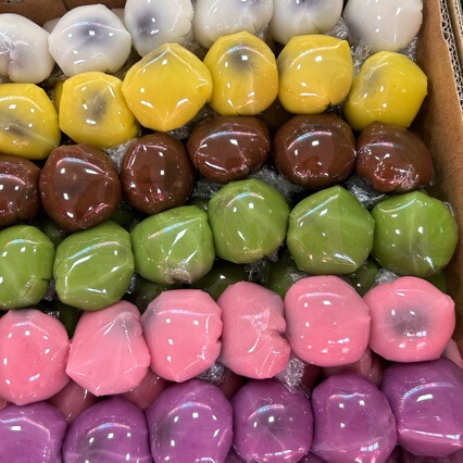 Dafu Tuan 5kg Assorted Traditional Glutinous Rice Cakes with Bean Paste Filling, Matcha, Strawberry, and Purple Sweet Potato Flavors, Wholesale Snacks