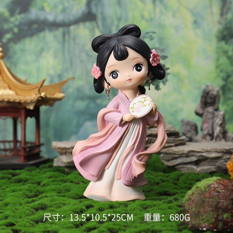 부채를 들고 있는 큰 장식품 Xianyao 공주