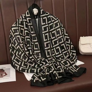 Women's scarf autumn and winter fashionable all-match long mom scarf elegant fluffy winter scarf shawl