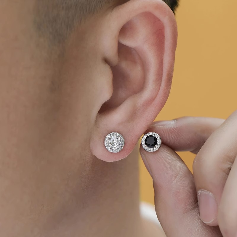 Round Diamond Stud Earrings For Men Hip Hop Geometric Style_voghion.com