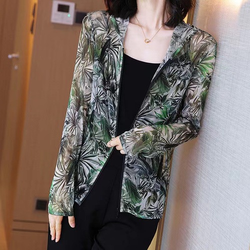 Women's Spring and Summer New Arrival Korean Style Loose Jacket Long Sleeve Hooded Mesh Sun Protection Top with Spandex