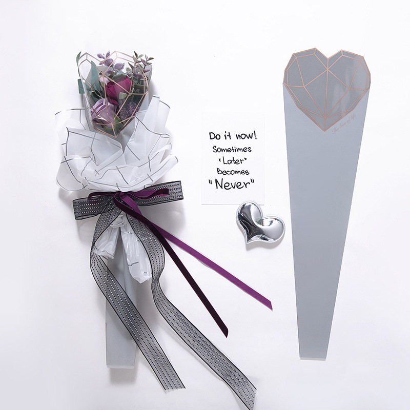 Diamante corazón solo bolso Rosa un triángulo bolsa ramo decorativo papel DIY hecho a mano flor embalaje bolsa individual