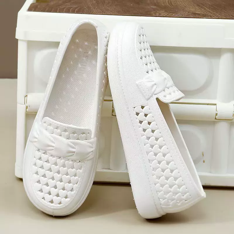 夏季白色凉鞋镂空软底妈妈工作鞋舒适护士平底透气防滑洞洞鞋