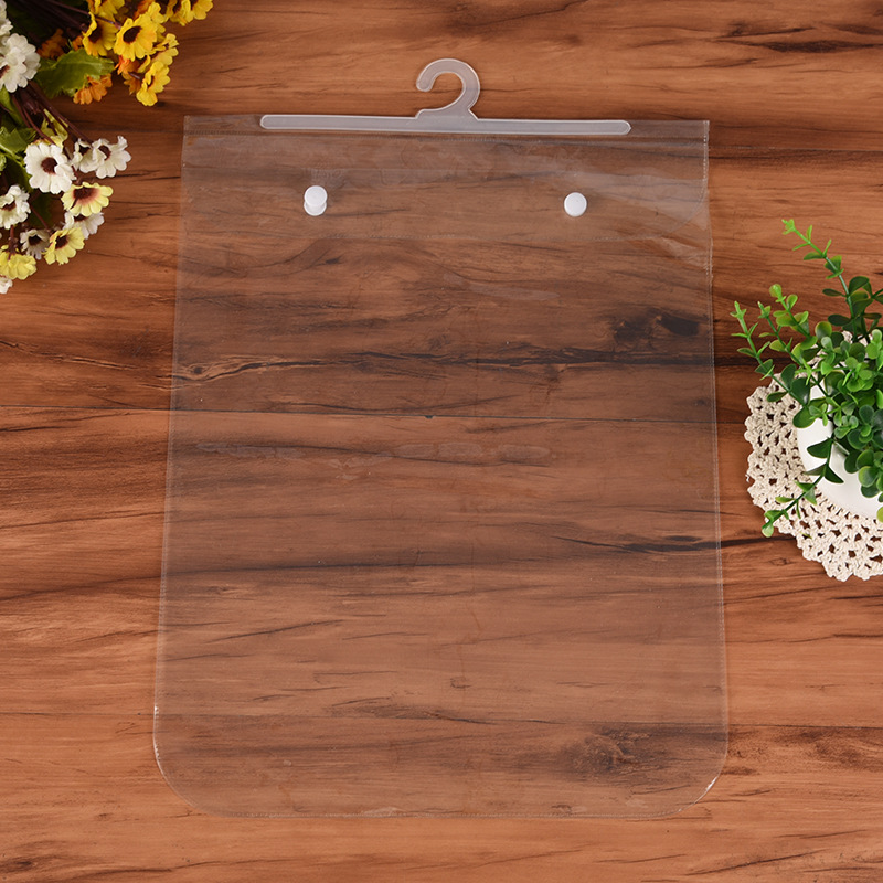 PVC透明平口塑料手提纽扣按扣包 透明浴巾袜子衣物带挂钩收纳袋