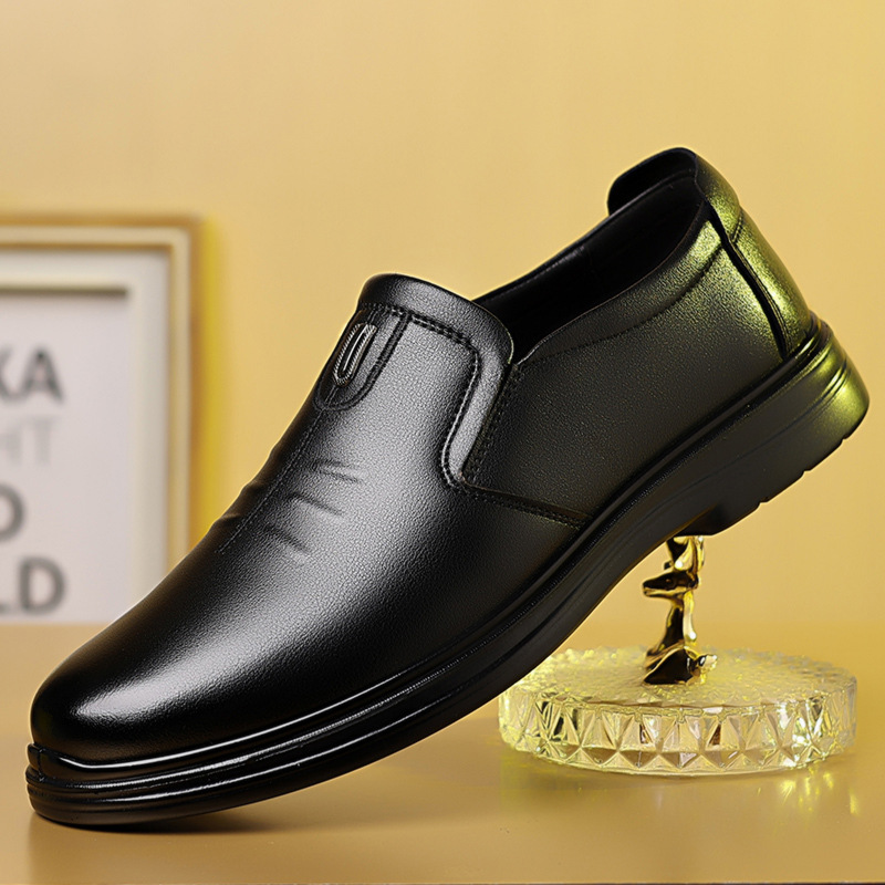 Cotton Shoes Men's Business Leather Shoes 2025 New Soft Sole Soft Surface Middle-Aged and Elderly Dad Shoes Fleece-Lined Warm Casual Men's Shoes