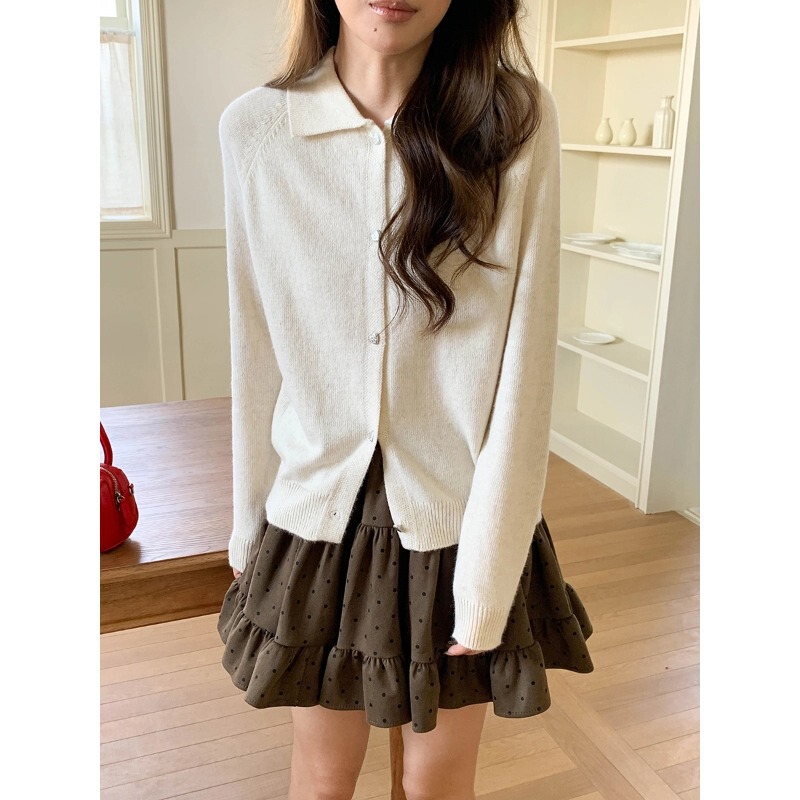 3Th Morning Gentle and Delicate Design Wool Knit Cardigan with Heart-Shaped Button Lapel Zy4541 3Th Morning Gentle and Delicate Design Wool Knit Cardigan with Heart-Shaped Button Lapel Zy4541