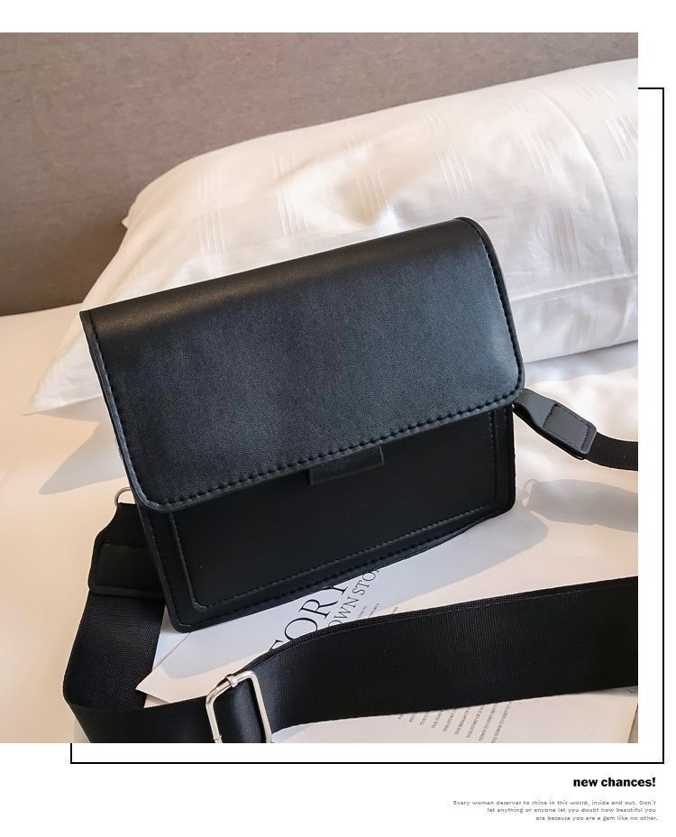 New Small Bag Women's Spring New Fashion   Wide Shoulder Strap Small Square Bag Retro One-Shoulder Crossbody display picture 3