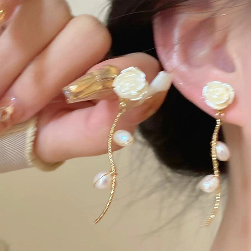 S925 Silver Needle Diamond Bow Flower Earrings Women's Versatile Temperament High-end Earrings Earrings Wholesale