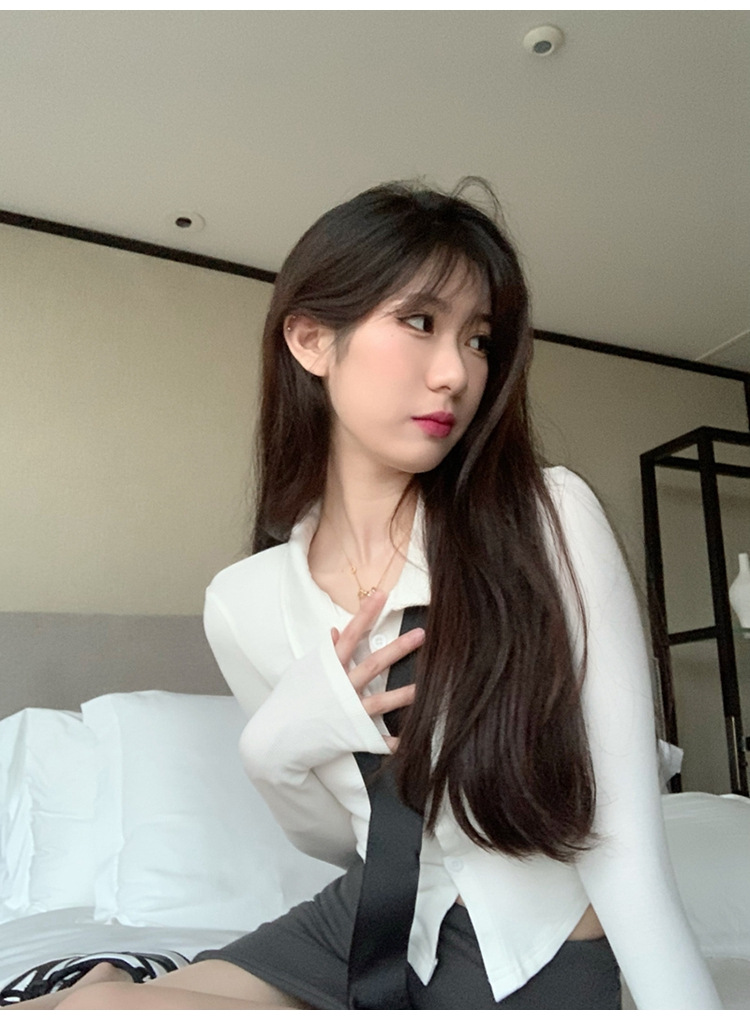 6_1046001355925225472