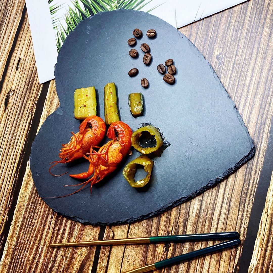 Estilo europeo natural occidental restaurante Placa de pizarra Luz de lujo barbacoa Placa de roca negra vajilla creativa estera de aislamiento Placa de sushi