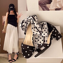 �Ɍ��L�Wҫ�ZĿ��gҹ���Ь2026ŮЬ���ų����r�аٴ��OӋ
