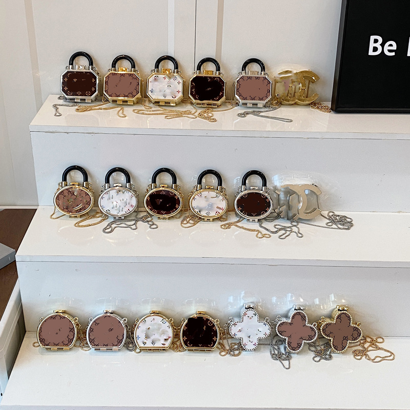 2025夏季新款流行洋气手提包单肩斜挎大容量潮时尚迷你链条小方包