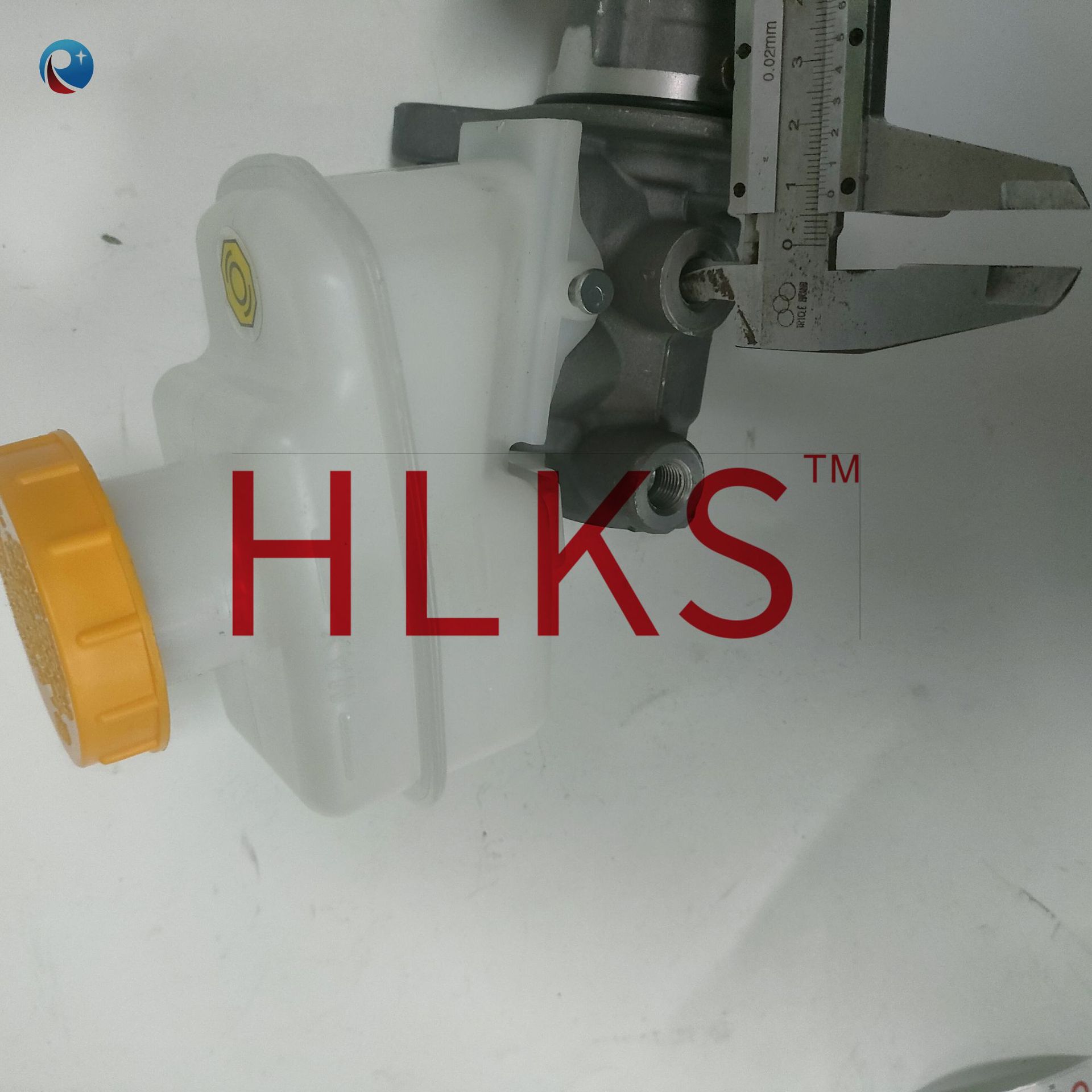 Aplicable a Mitsubishi pickup L200 cilindro maestro de freno LHD.4625A399