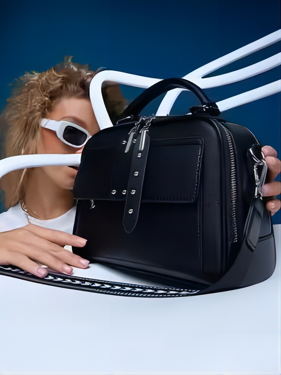 Borse da donna, nuovi modelli sul mercato, borse a tracolla alla moda e di tendenza, di grande capienza, indossabili a tracolla, borse classiche da indossare tutti i giorni._voghion.com