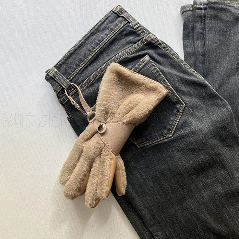 Gloves