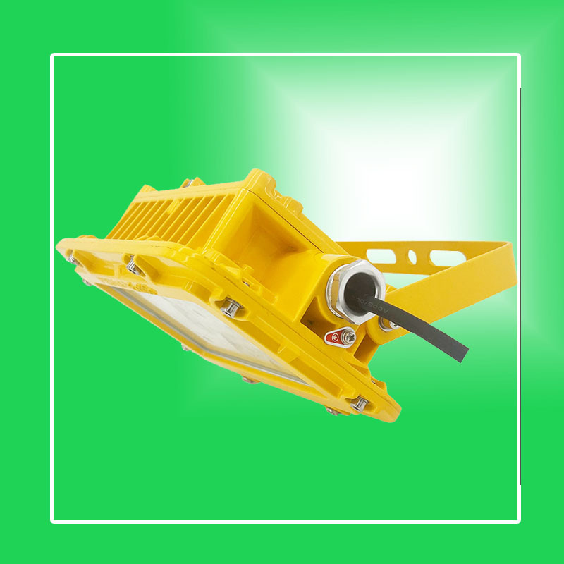 SZSW8230��Ϊ����60W����LED�����Ƴ�����LED����������